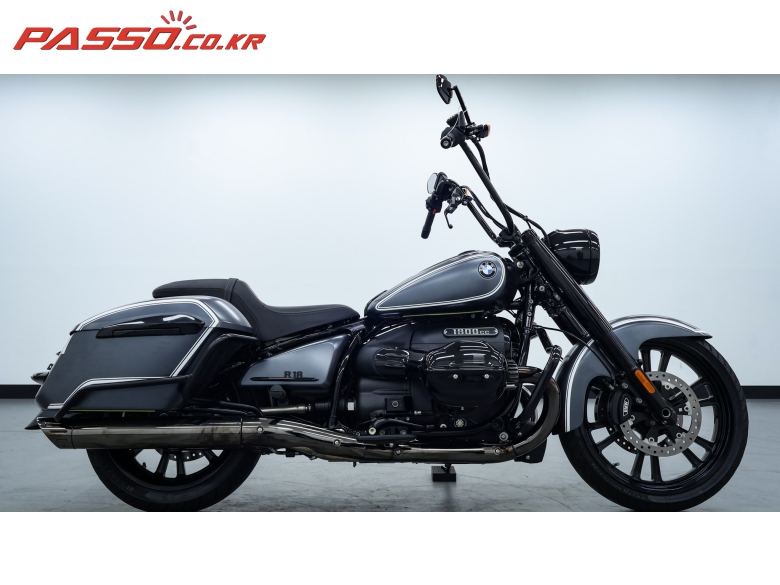 BMW R18