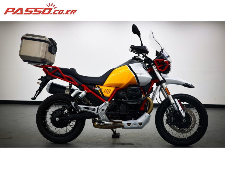 모토구찌 V85 TT
