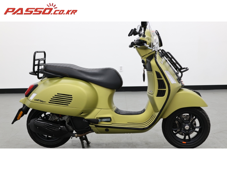 베스파 GTS125 슈퍼 스포츠 ABS